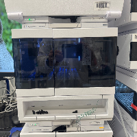 Agilent 1290 Infinity II HPLC System image 3